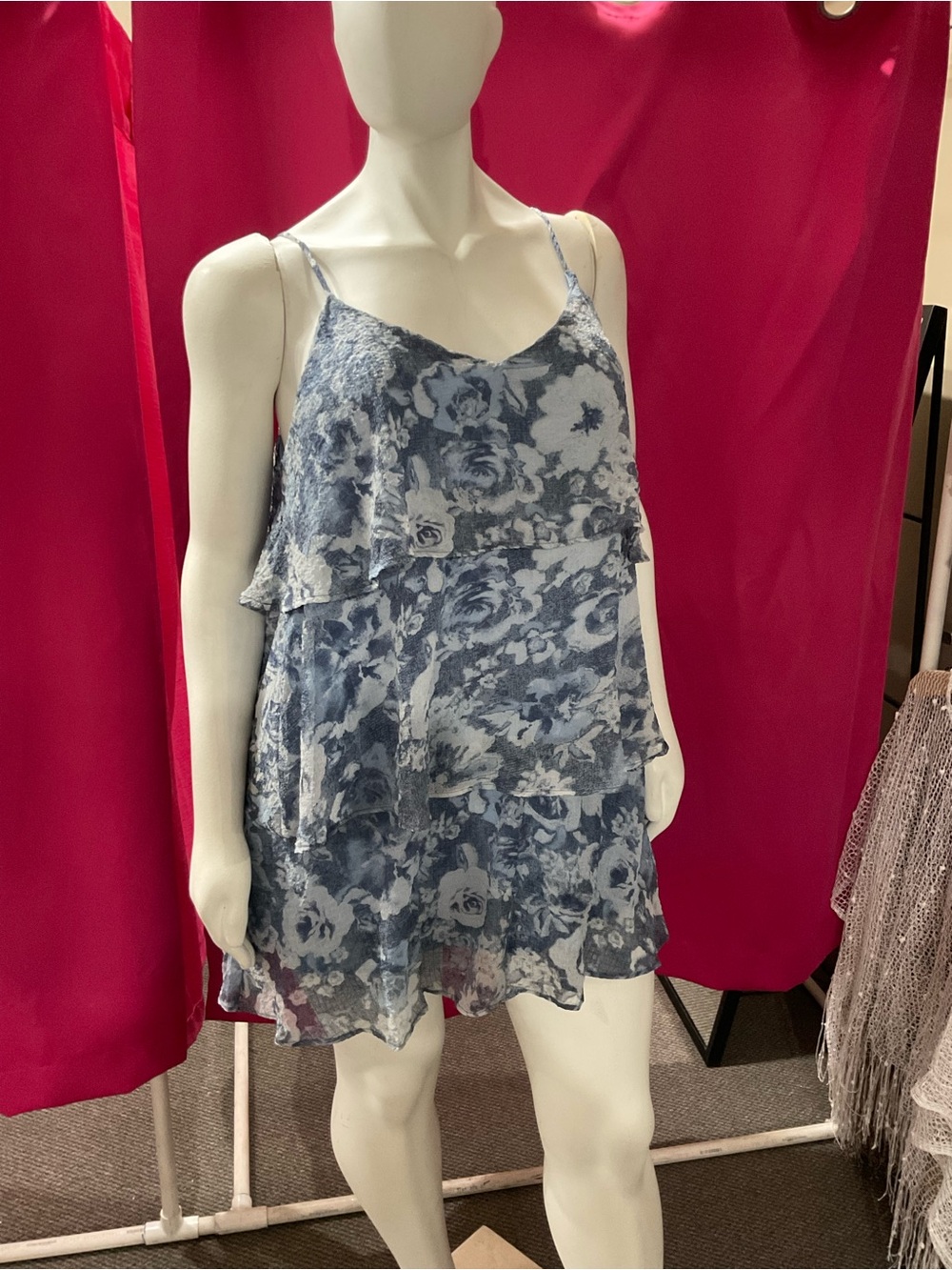 Gilli Blue and White Floral Tiered Dress